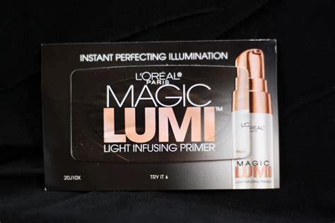 The Perfect Shimmering Base: L'Oreal Magic Lumi Shimmer Cream